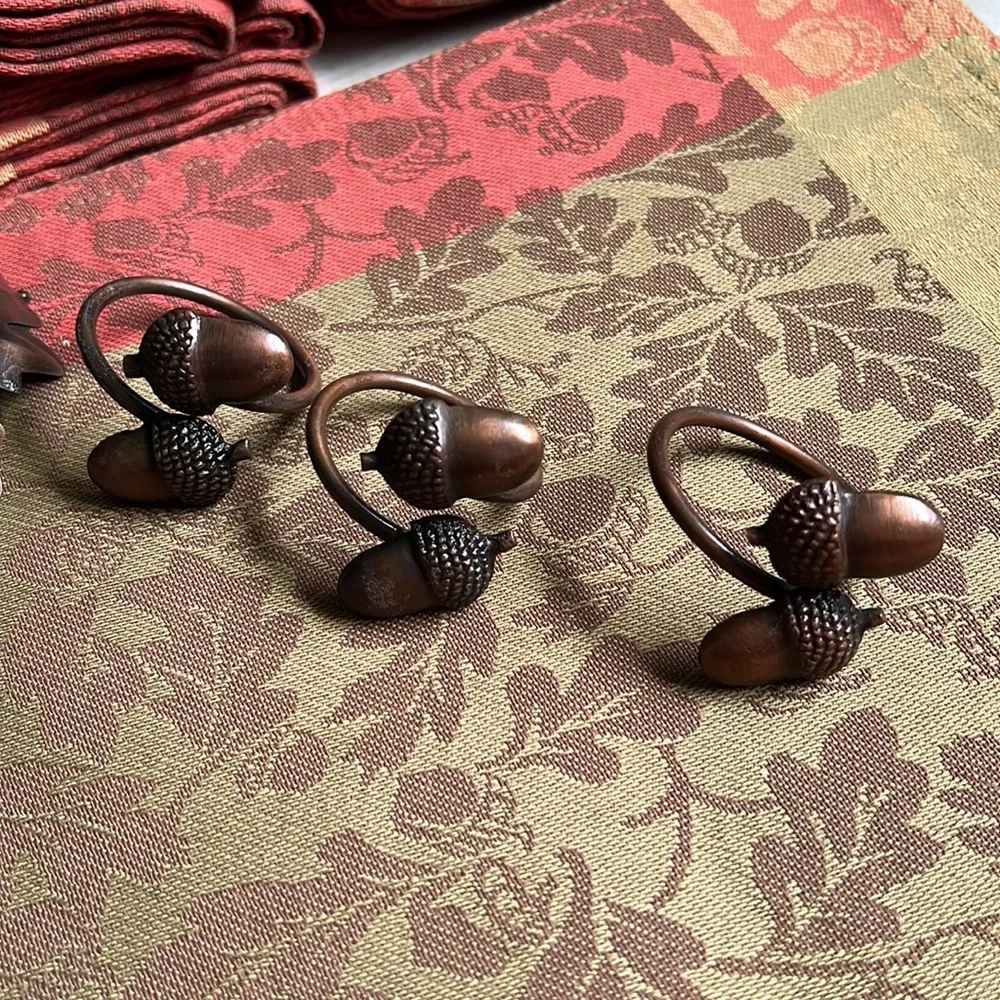 • Rose Tree Table Linens Bundle 🍁 🍂 • - Picture 7 of 9